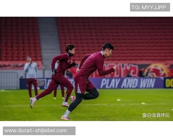 海港1-3又输了！为难纪录难破，颜骏凌迎路程“悲” ！中超冠军垫底